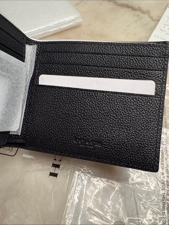 Coach Black Pebbled Leather Bi-Fold Card Wallet-opened to take photos never used main image 4